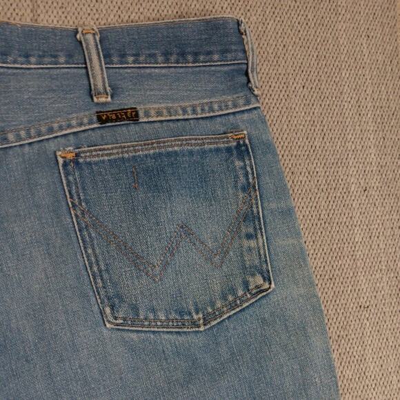 Wrangler Vtg Cowboy Cut Jeans Mens 36X31 Light Wash Distressed Loose Boot USA - Picture 12 of 16